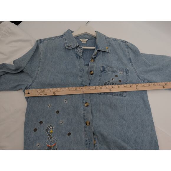 Vintage Y2K Christopher & Banks Chambray Kitty Cat Women's Medium Button Up - Picture 7 of 10